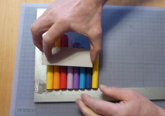 自制简易排箫的方法 儿童用卡纸做排箫玩具 - www.shouyihuo.com